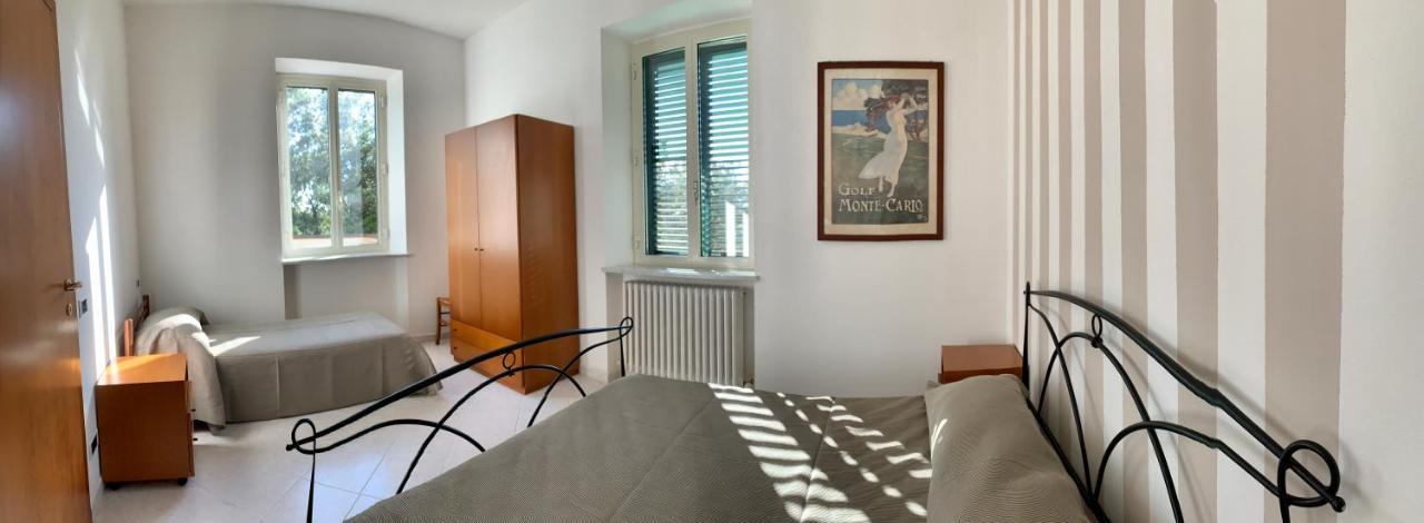 Room In Villa -Livorno - Montenero Exterior foto