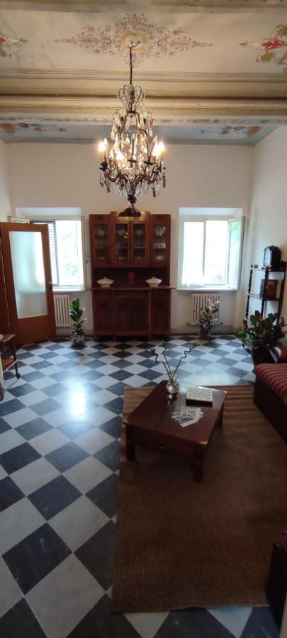 Room In Villa -Livorno - Montenero Exterior foto